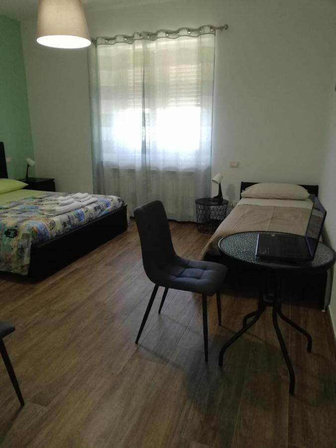 Lory Bed & Breakfast Elice ภายนอก รูปภาพ